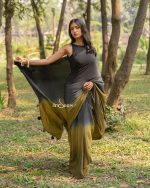 Crepe Silk Saree - Image 2