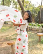 Polka Dotted Cotton Saree- Red And Mint Green - Image 6