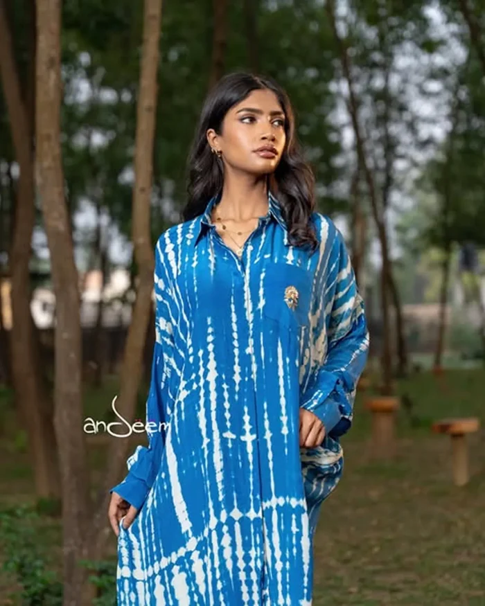 Blue Tie-Dye Crepe Silk One Piece with Pocket - Image 2