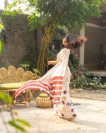 Polka Dotted Cotton Saree - Maroon And Golden - Image 4