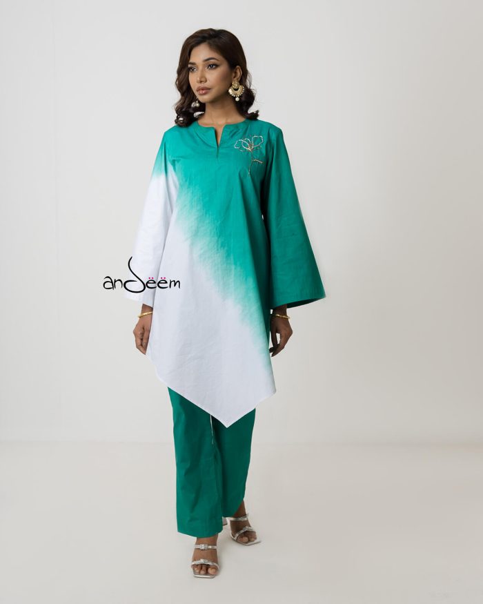 Green and White Shaded Assymetric Set - Image 3