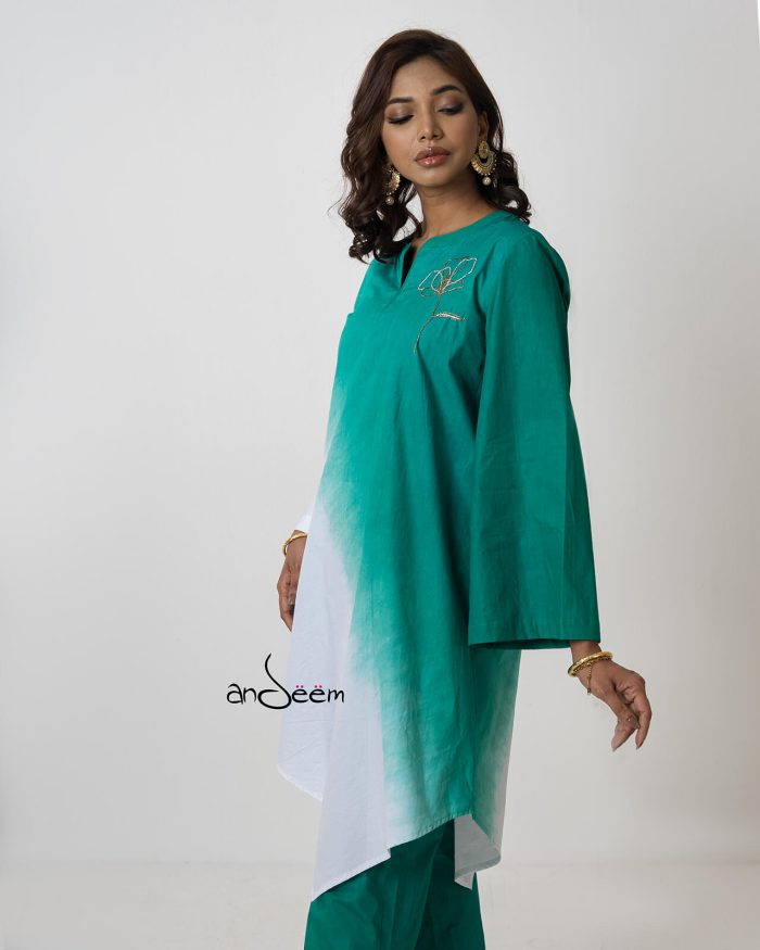 Green and White Shaded Assymetric Set - Image 4