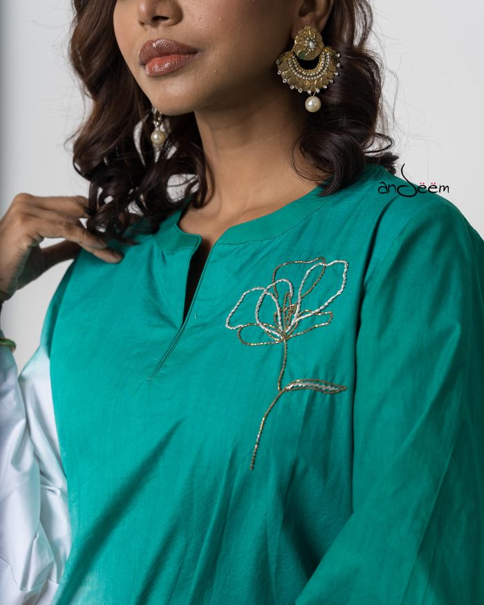Green and White Shaded Assymetric Set - Image 5