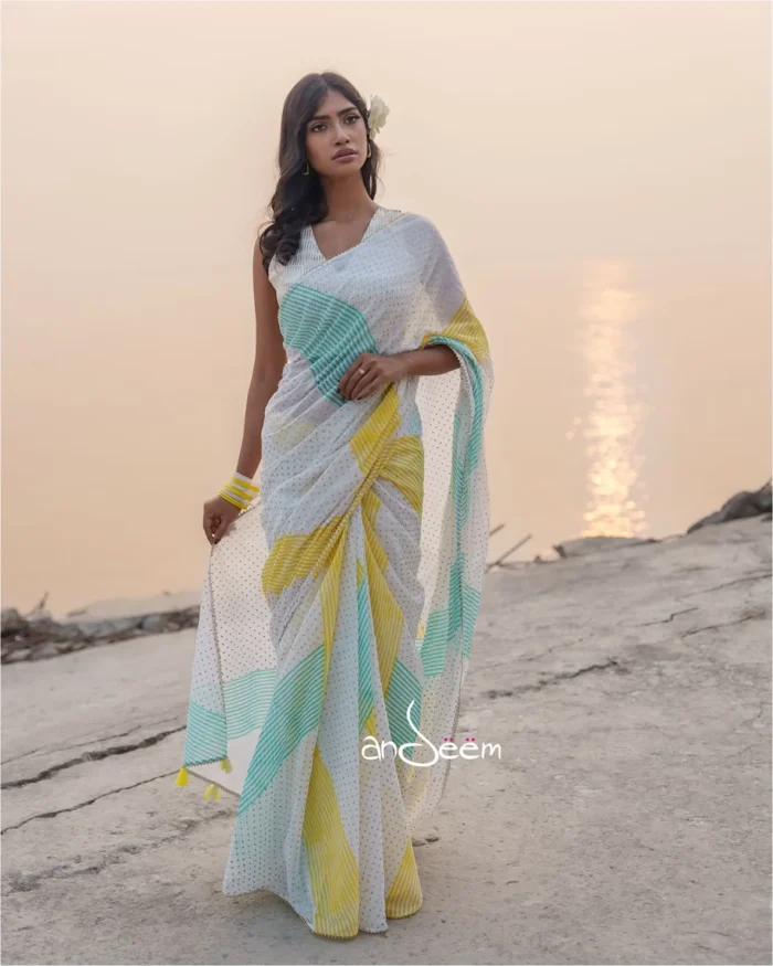 Cotton Handloom Saree- Yellow And Turquoise Geometric Pattern - Image 1