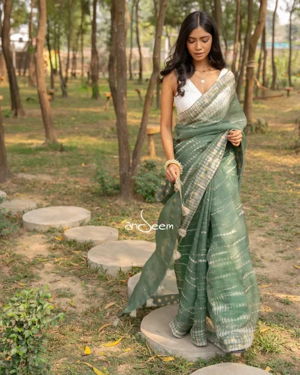 Moss Green Muslin Saree with Karchupi